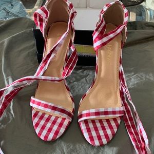 Flannel Checkered heels ( NW0T)